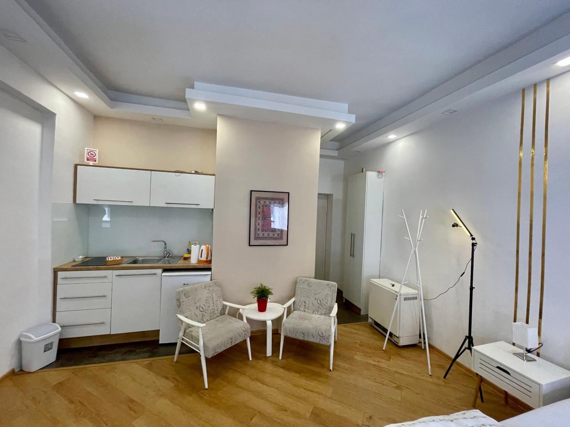 Relax Exclusive Apartment Free Public Parking Сараево Екстериор снимка