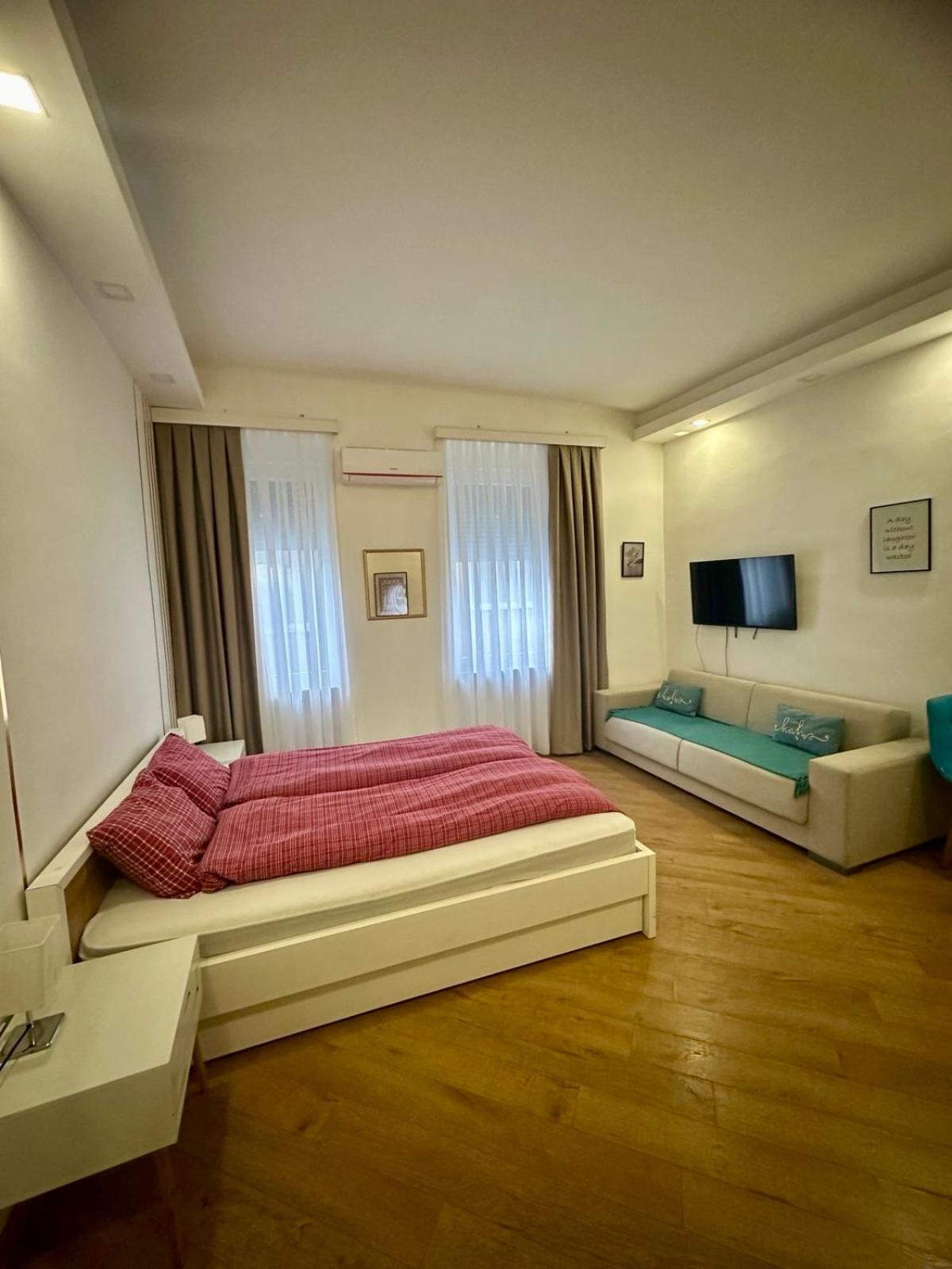 Relax Exclusive Apartment Free Public Parking Сараево Екстериор снимка